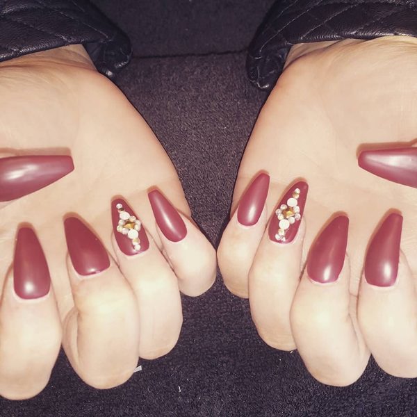 83-Acrylic-Nails