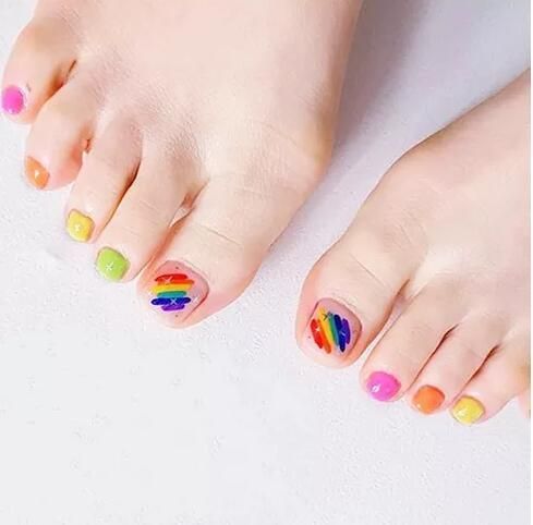 30 nail and pedicure designs for navy blue